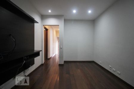 Casa de condomínio à venda com 450m², 6 quartos e 5 vagasSuíte 4