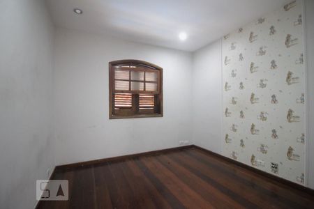 Casa de condomínio à venda com 450m², 6 quartos e 5 vagasSuíte 2