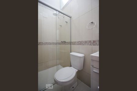 Casa de condomínio à venda com 450m², 6 quartos e 5 vagasBanheiro da suíte 1