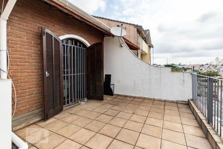 Casa à venda com 170m², 3 quartos e 2 vagasSacada quarto suíte 