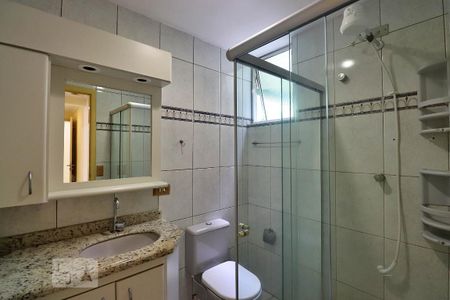 Apartamento à venda com 65m², 2 quartos e 1 vagaBanheiro Social