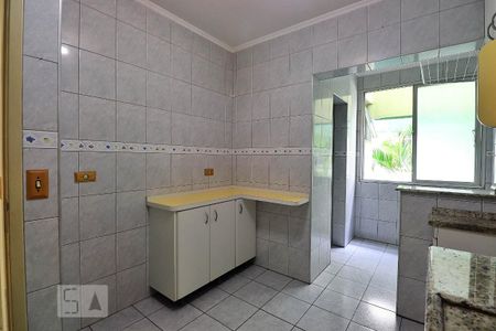 Apartamento à venda com 65m², 2 quartos e 1 vagaCozinha