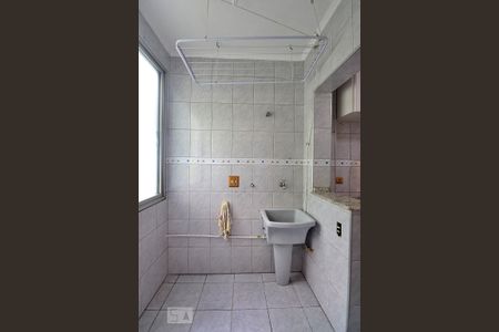 Apartamento à venda com 65m², 2 quartos e 1 vagaÁrea de Serviço