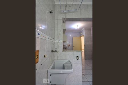 Apartamento à venda com 65m², 2 quartos e 1 vagaÁrea de Serviço