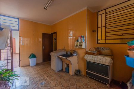 Casa à venda com 410m², 3 quartos e 4 vagasÁrea de Serviço