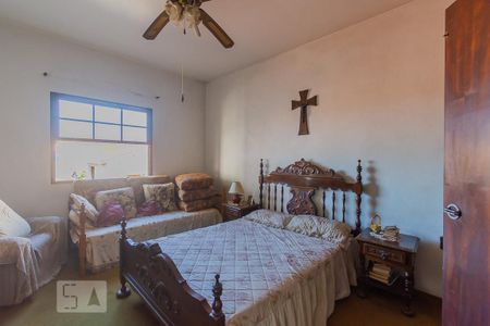 Casa à venda com 410m², 3 quartos e 4 vagasQuarto 3 - Suíte