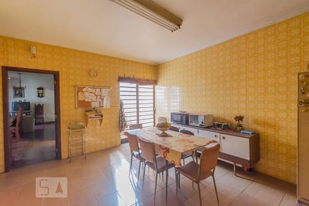 Casa à venda com 410m², 3 quartos e 4 vagasÁrea de Serviço