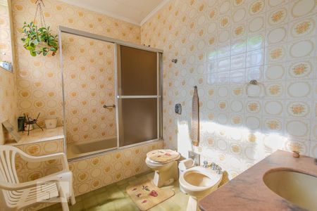 Casa à venda com 410m², 3 quartos e 4 vagasBanheiro Social