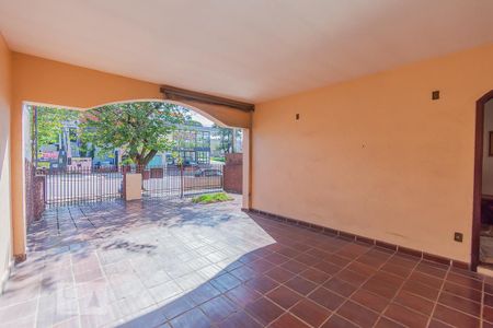 Casa à venda com 410m², 3 quartos e 4 vagasGaragem