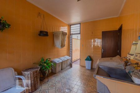 Casa à venda com 410m², 3 quartos e 4 vagasÁrea de Serviço