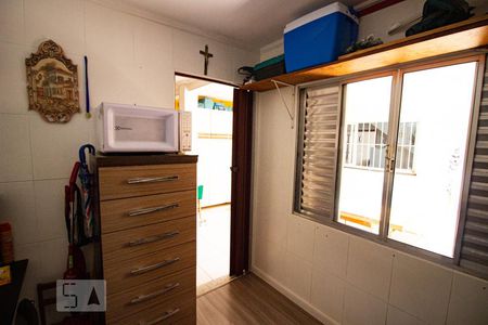 Casa de condomínio à venda com 187m², 3 quartos e 2 vagasQuarto de Serviço