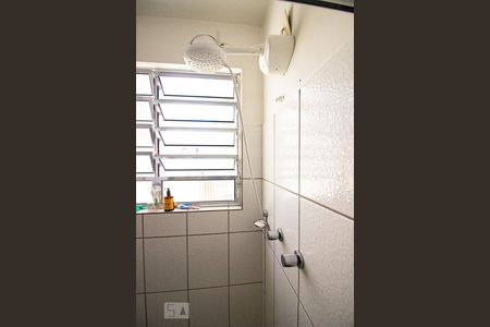 Casa de condomínio à venda com 187m², 3 quartos e 2 vagasBanheiro da Suíte