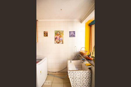 Casa de condomínio à venda com 187m², 3 quartos e 2 vagasÁrea de Serviço