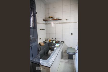 Casa à venda com 245m², 3 quartos e 4 vagas Casa à venda com 245m², 3 quartos e 4 vagasBanheiro da Suíte master