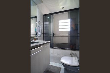 Casa para alugar com 187m², 3 quartos e 3 vagasBanheiro