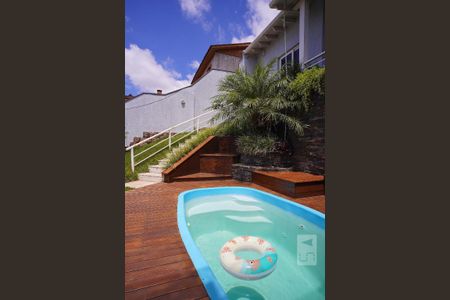 Casa para alugar com 187m², 3 quartos e 3 vagasPiscina