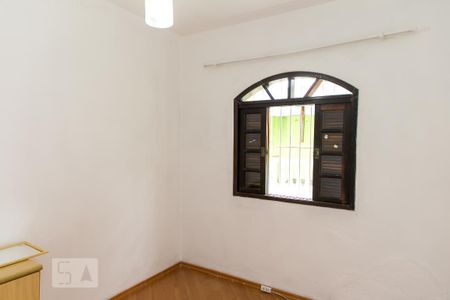 Casa à venda com 200m², 4 quartos e 3 vagas Casa à venda com 200m², 4 quartos e 3 vagasQuarto 1