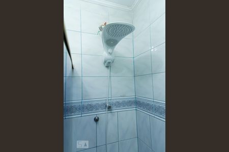 Casa à venda com 200m², 4 quartos e 3 vagas Casa à venda com 200m², 4 quartos e 3 vagasBanheiro