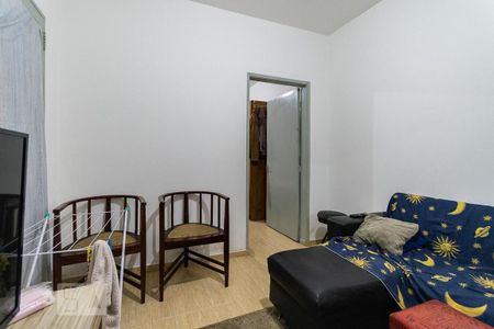 Casa à venda com 130m², 4 quartos e 1 vagaSala casa 2
