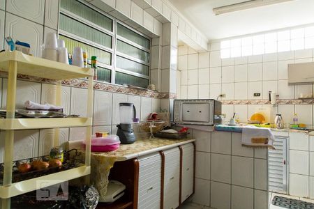 Casa para alugar com 200m², 2 quartos e 3 vagasCozinha