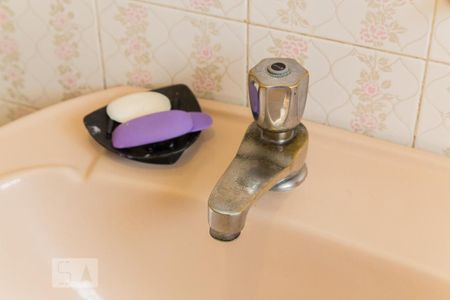 Casa para alugar com 200m², 2 quartos e 3 vagasBanheiro - Torneira