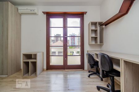 Sala/Quarto de kitnet/studio para alugar com 1 quarto, 29m² em Menino Deus, Porto Alegre
