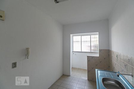Apartamento à venda com 67m², 2 quartos e 1 vagaCozinha
