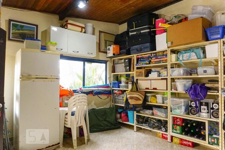 Casa de condomínio à venda com 366m², 5 quartos e 4 vagas Casa de condomínio à venda com 366m², 5 quartos e 4 vagasAlmoxarifado