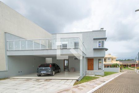 Casa de condomínio à venda com 240m², 4 quartos e 3 vagasFachada