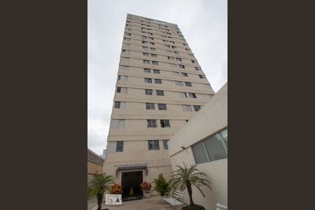 Apartamento à venda com 38m², 1 quarto e 1 vagaFachada