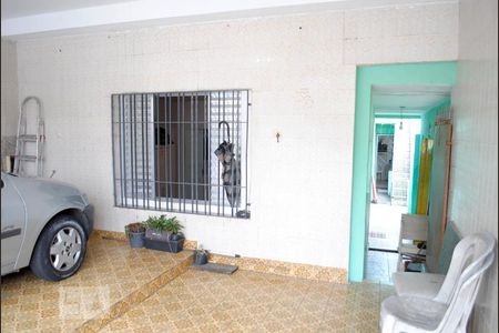 Casa à venda com 113m², 4 quartos e 2 vagasGaragem