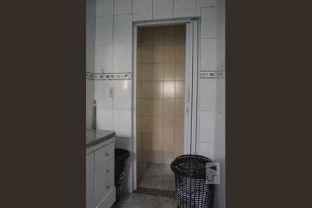 Casa à venda com 113m², 4 quartos e 2 vagasBanheiro