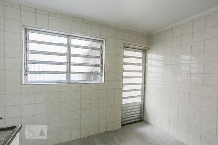 Casa à venda com 100m², 3 quartos e 1 vaga Casa à venda com 100m², 3 quartos e 1 vagaCozinha