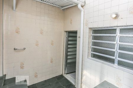 Casa à venda com 100m², 3 quartos e 1 vaga Casa à venda com 100m², 3 quartos e 1 vagaQuintal