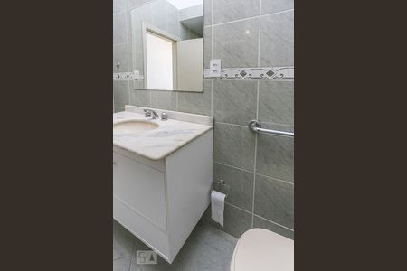 Casa à venda com 100m², 3 quartos e 1 vaga Casa à venda com 100m², 3 quartos e 1 vagaBanheiro