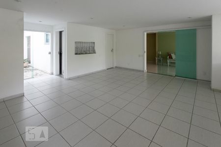 Apartamento para alugar com 160m², 1 quarto e sem vaga Apartamento para alugar com 160m², 1 quarto e sem vagaÁrea comum - Salão de festas