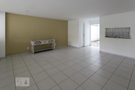Apartamento para alugar com 160m², 1 quarto e sem vaga Apartamento para alugar com 160m², 1 quarto e sem vagaÁrea comum - Salão de festas