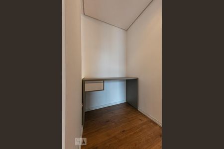 Home office de apartamento para alugar com 3 quartos, 106m² em Mossunguê, Curitiba