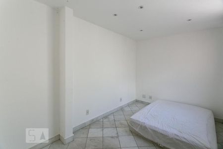 Apartamento para alugar com 198m², 3 quartos e 3 vagas Apartamento para alugar com 198m², 3 quartos e 3 vagasQuarto