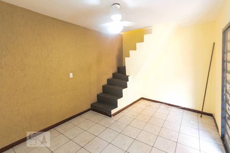 Sala de casa para alugar com 2 quartos, 50m² em Vila Alpina, São Paulo