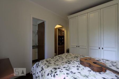 Apartamento à venda com 130m², 3 quartos e 3 vagas Apartamento à venda com 130m², 3 quartos e 3 vagasQuarto Suíte 3