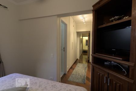 Apartamento à venda com 130m², 3 quartos e 3 vagas Apartamento à venda com 130m², 3 quartos e 3 vagasQuarto Suíte 1