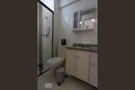 Apartamento à venda com 130m², 3 quartos e 3 vagas Apartamento à venda com 130m², 3 quartos e 3 vagasBanheiro da Suíte 3