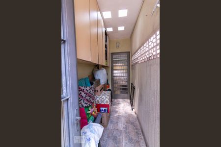 Casa à venda com 184m², 4 quartos e 2 vagas Casa à venda com 184m², 4 quartos e 2 vagasDepósito