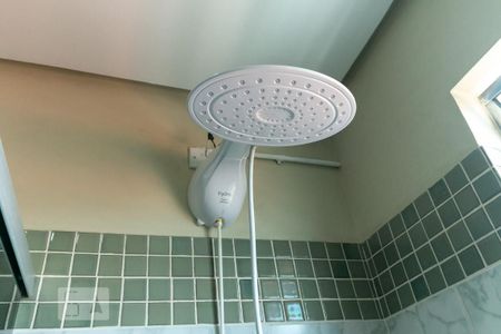 Casa à venda com 184m², 4 quartos e 2 vagas Casa à venda com 184m², 4 quartos e 2 vagasBanheiro 1