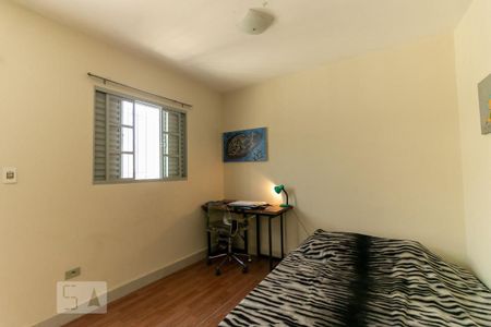 Casa à venda com 184m², 4 quartos e 2 vagas Casa à venda com 184m², 4 quartos e 2 vagasQuarto 4