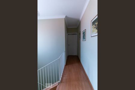 Casa à venda com 184m², 4 quartos e 2 vagas Casa à venda com 184m², 4 quartos e 2 vagasHall Superior