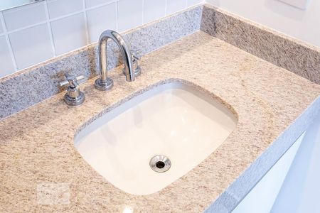 Apartamento à venda com 39m², 1 quarto e 1 vaga Apartamento à venda com 39m², 1 quarto e 1 vagaPia do Banheiro da Suite