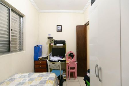 Casa à venda com 138m², 3 quartos e 2 vagas Casa à venda com 138m², 3 quartos e 2 vagasQuarto 2