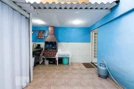 Casa à venda com 138m², 3 quartos e 2 vagas Casa à venda com 138m², 3 quartos e 2 vagasÁrea de Serviço